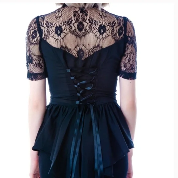 Lip Service Black Steam Lace Cap Sleeve Top - Picture 3 of 6